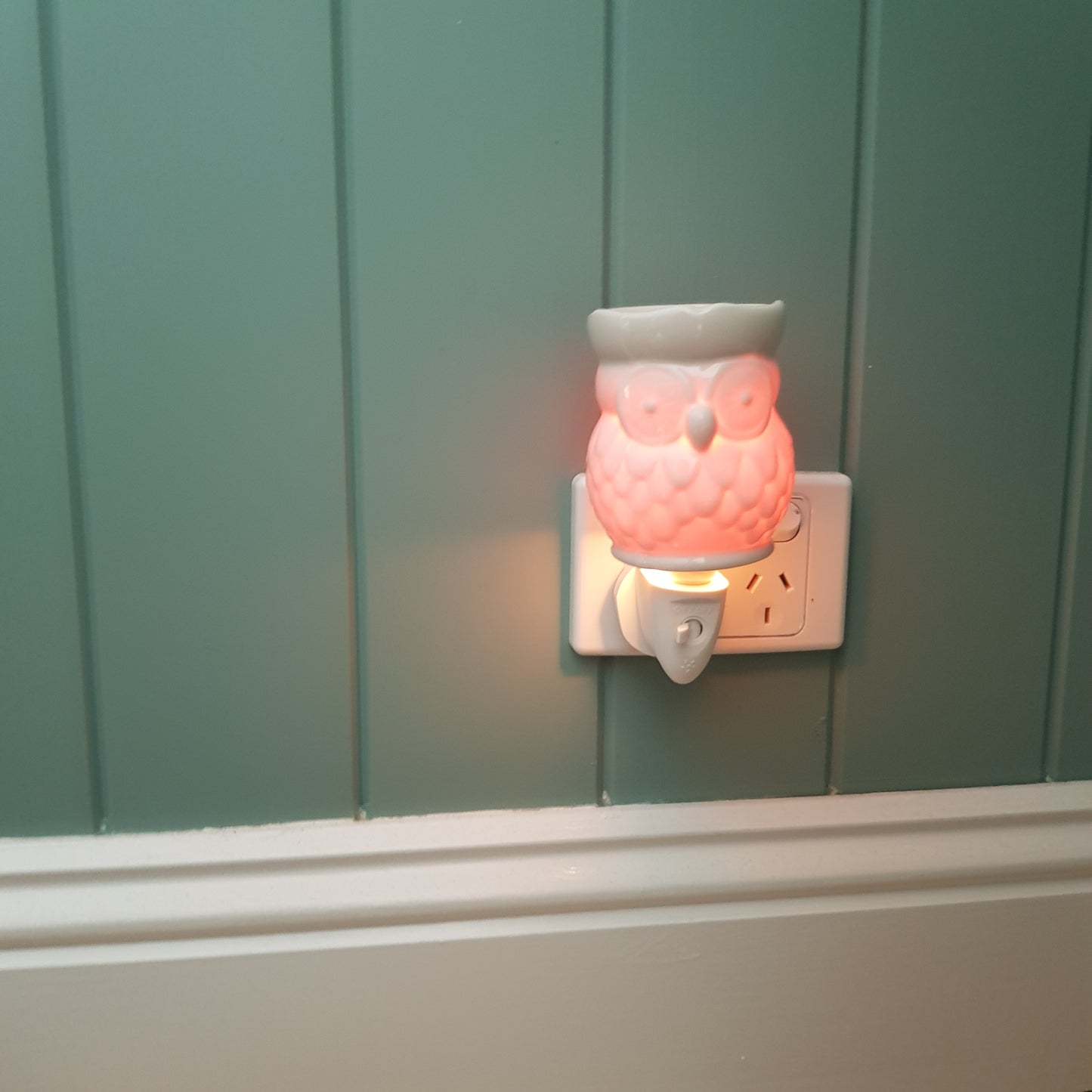Owl Ceramic Plug-In Warmer