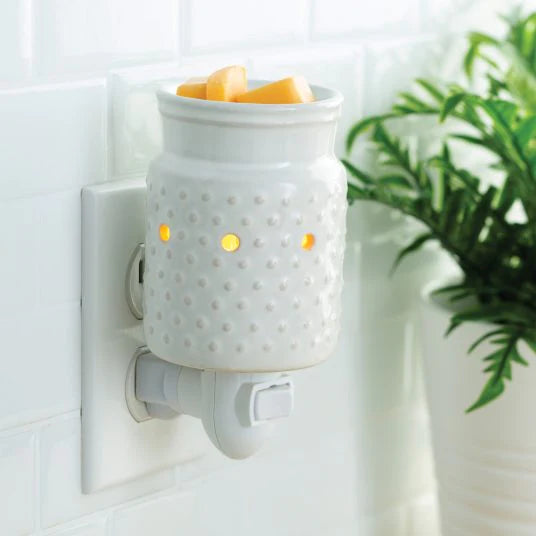 White Hobnail Plug-In Warmer