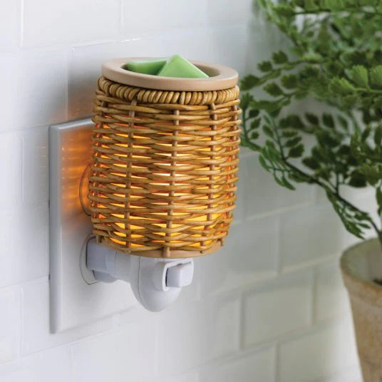 Wicker Plug-In Warmer