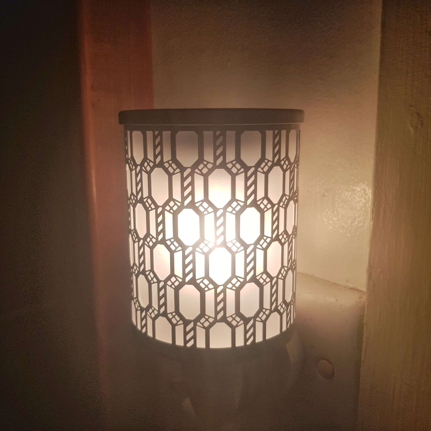 Filligree - Plug In Warmer