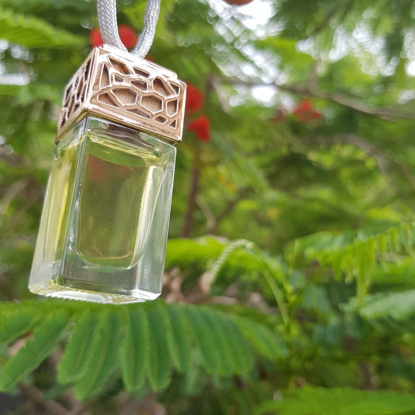 Sweet Pea & Vanilla - Hanging Diffuser