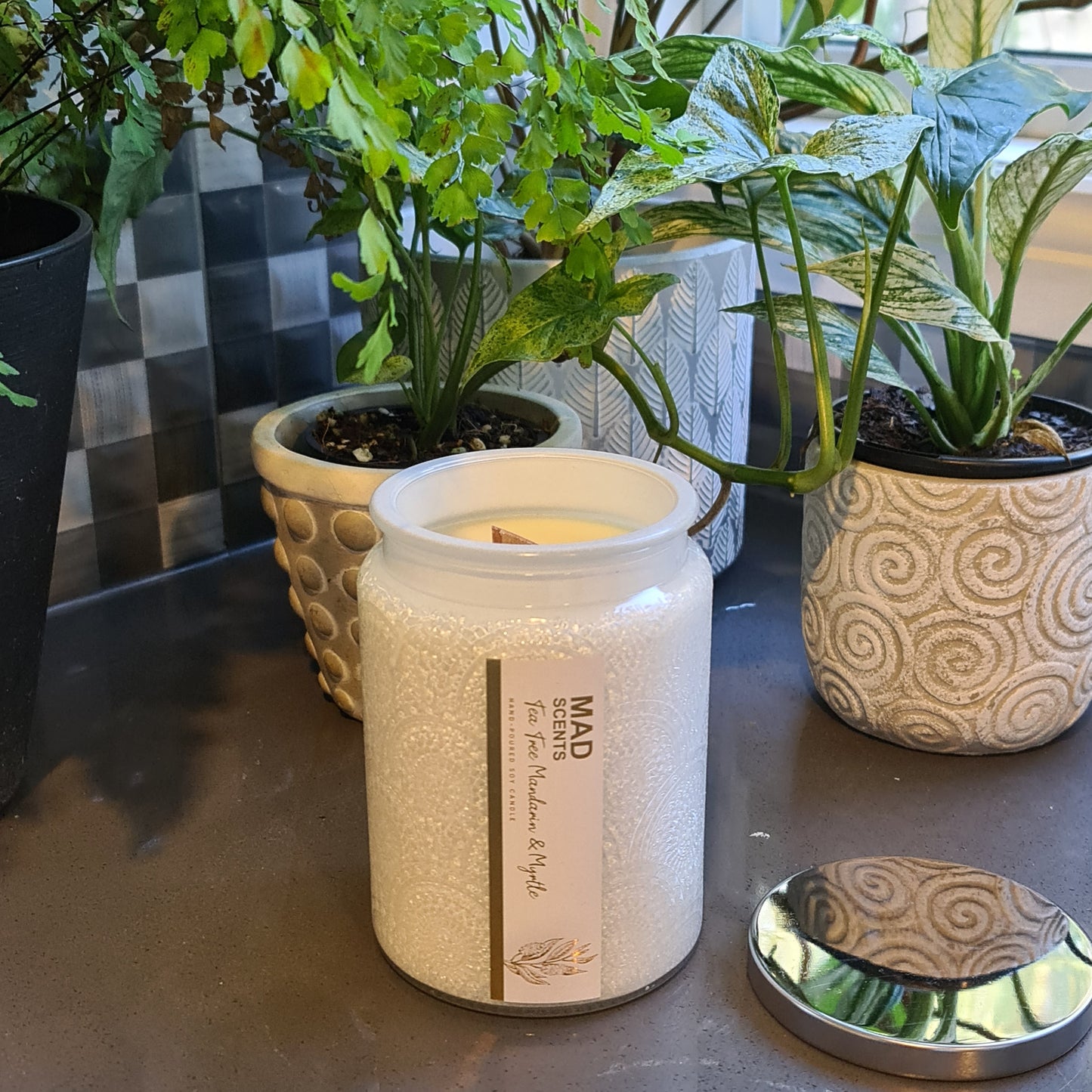 Wood Wick Homestyle Candle - Tea Tree Mandarin & Myrtle